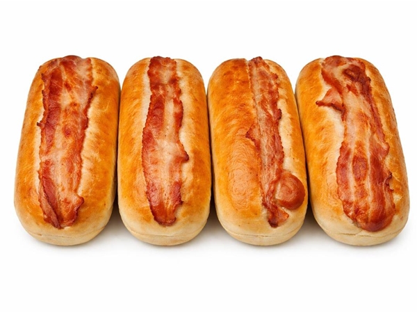 Worstenbroodje met spek&nbsp;per 4 verpakt